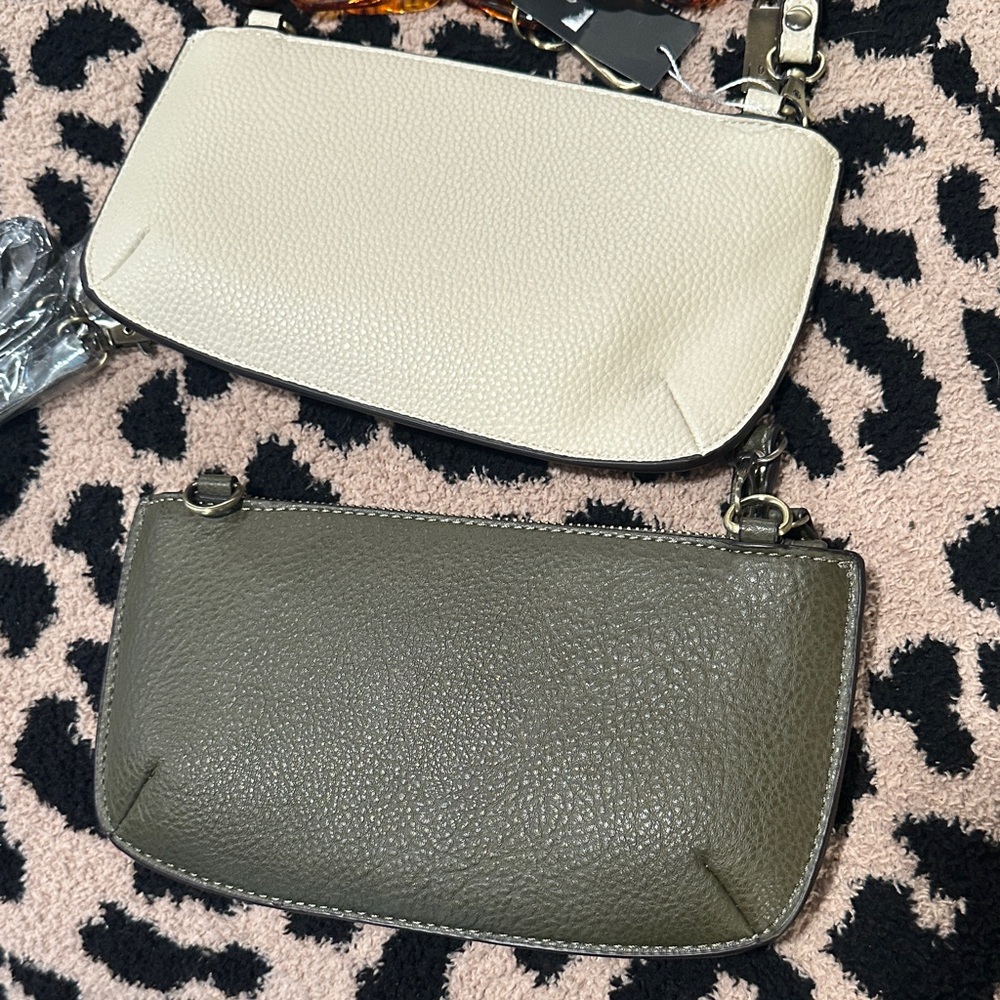Joy Susan Cream and Olive Clutch Set - Picture 5 of 9